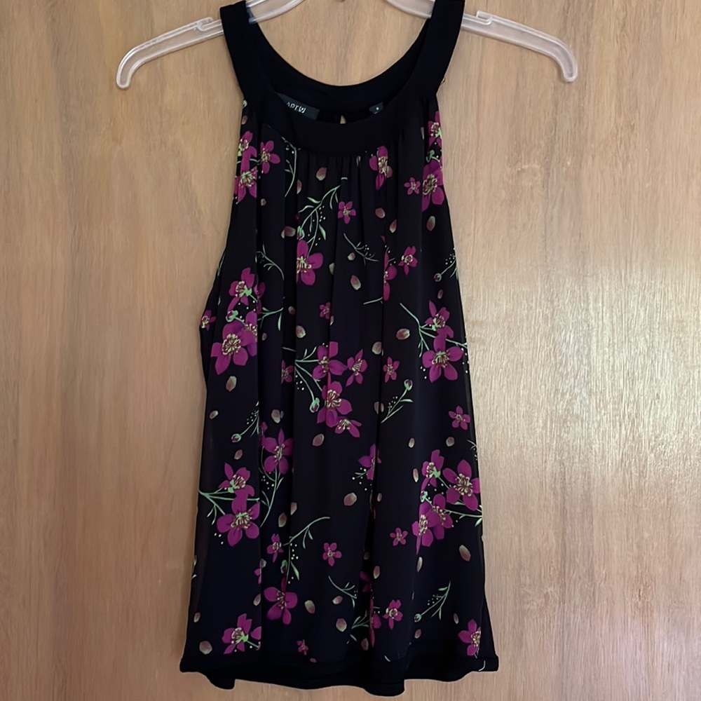 Black Floral Racerback Style Sleeveless Dressy Tank Top